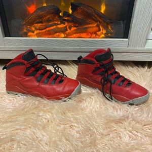 Air Jordan 10 Retro “Bulls Over Broadway” 5.5kids